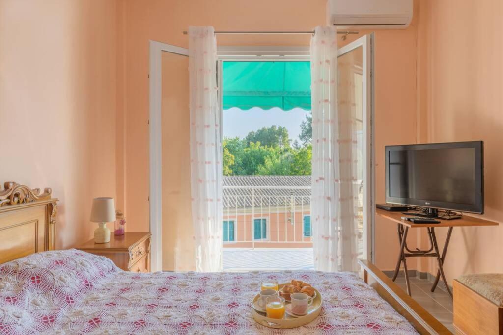 Bright Newly Renovated Apt Near Beach & Center+Ac Anemomylos Extérieur photo