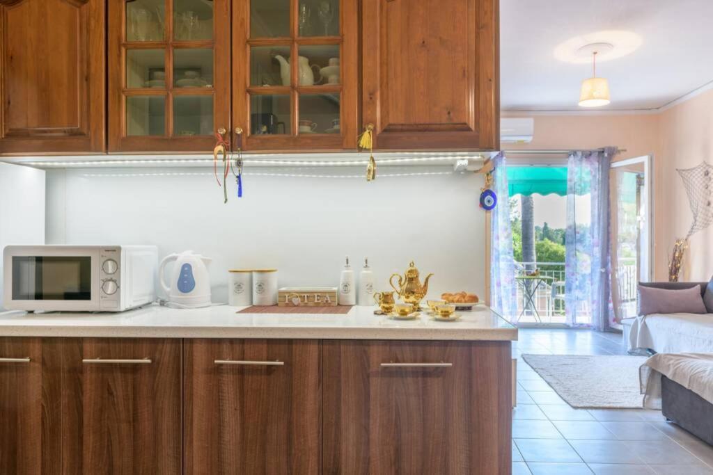 Bright Newly Renovated Apt Near Beach & Center+Ac Anemomylos Extérieur photo